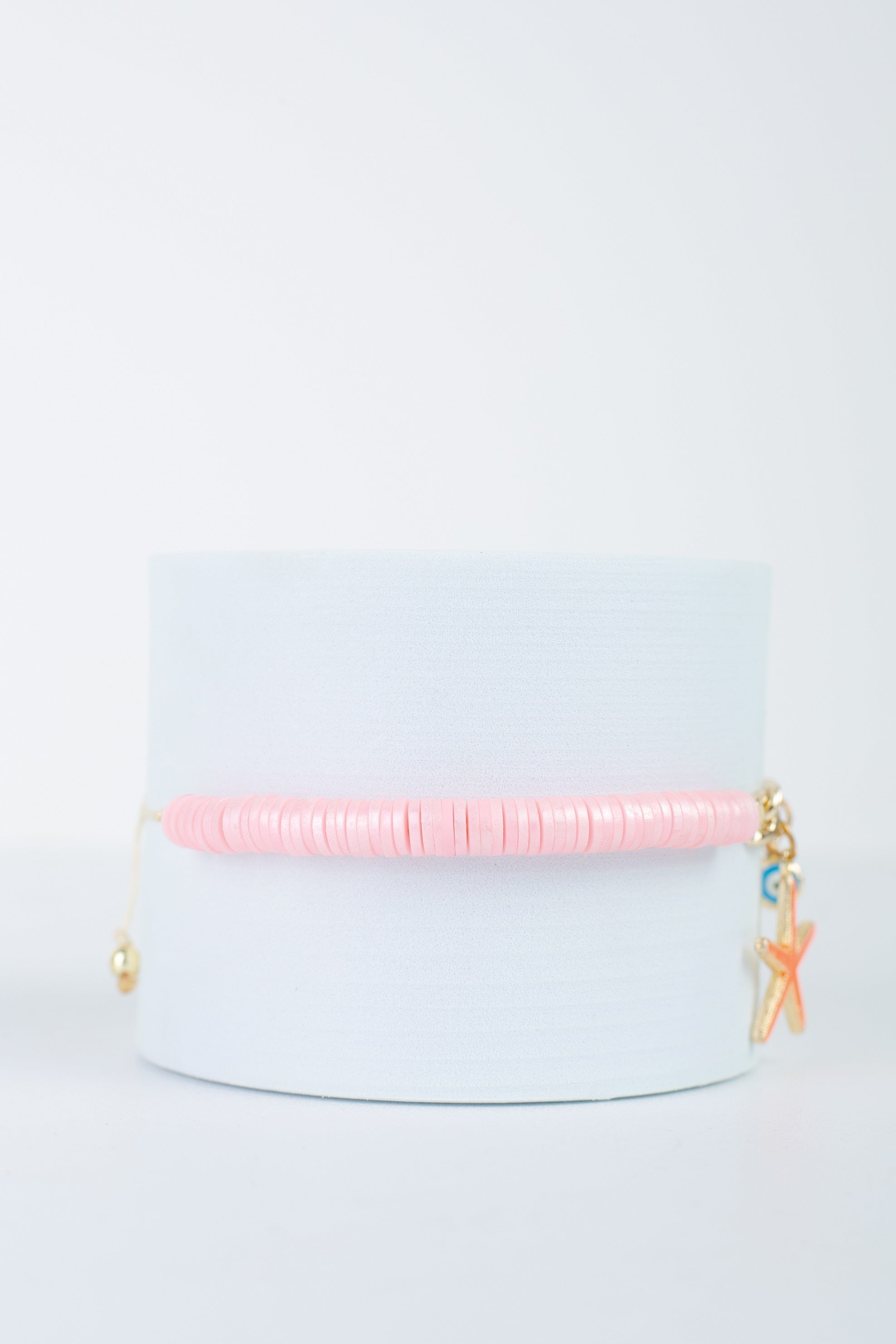 Charm Bracelet in pink