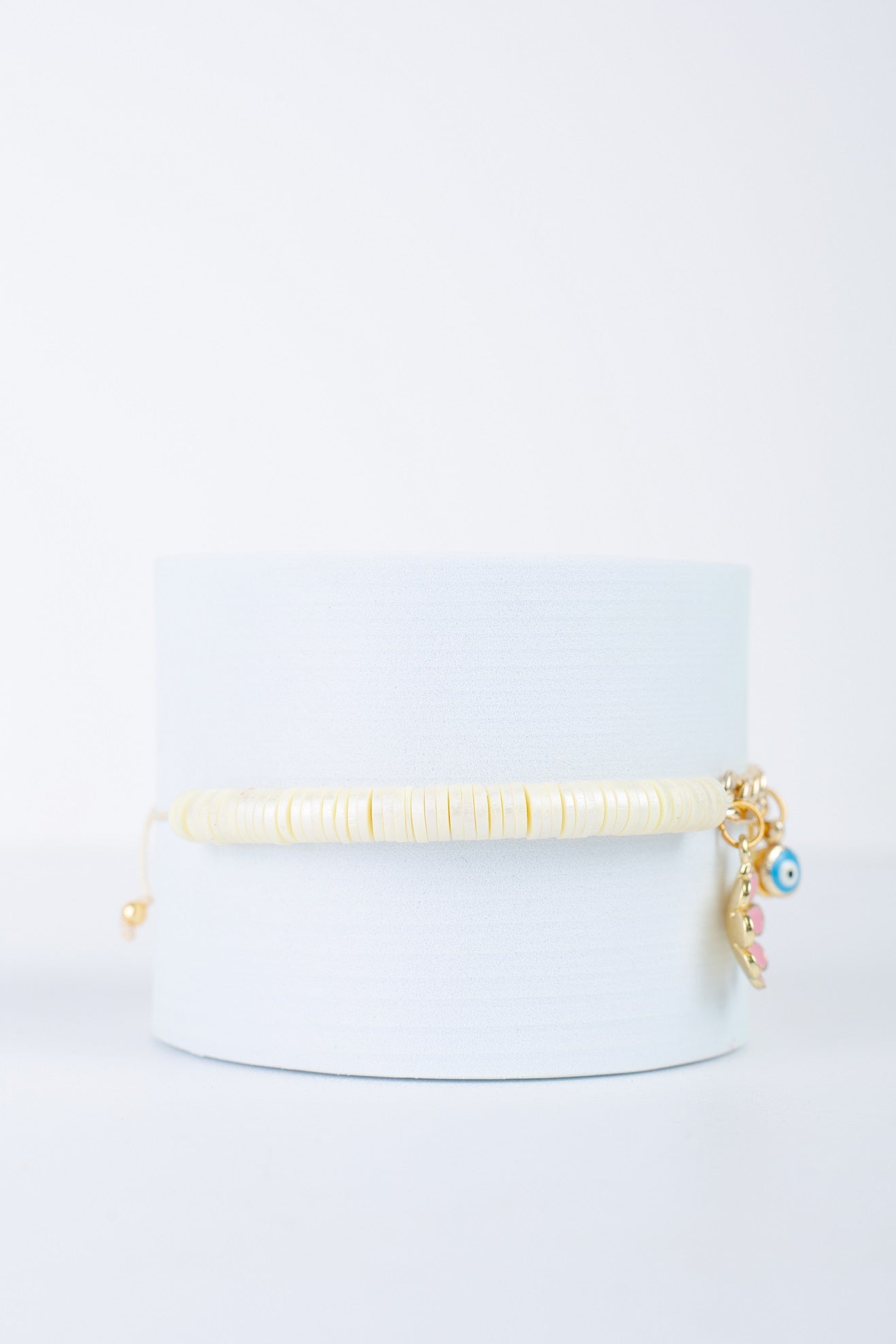 Charm Bracelet in cream yellow