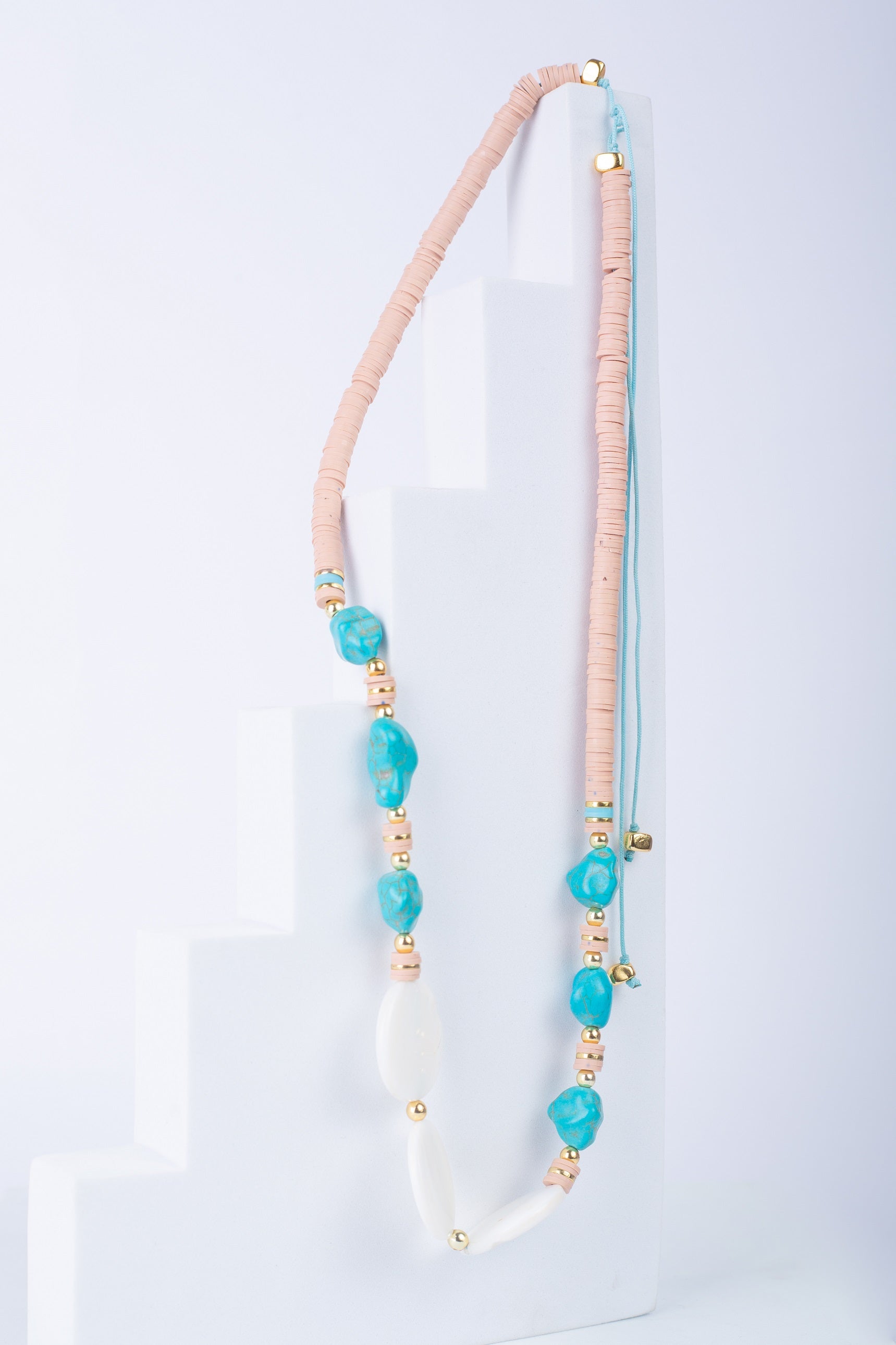Glimmer Necklace in 
Nude beige + turquoise+ offwhite