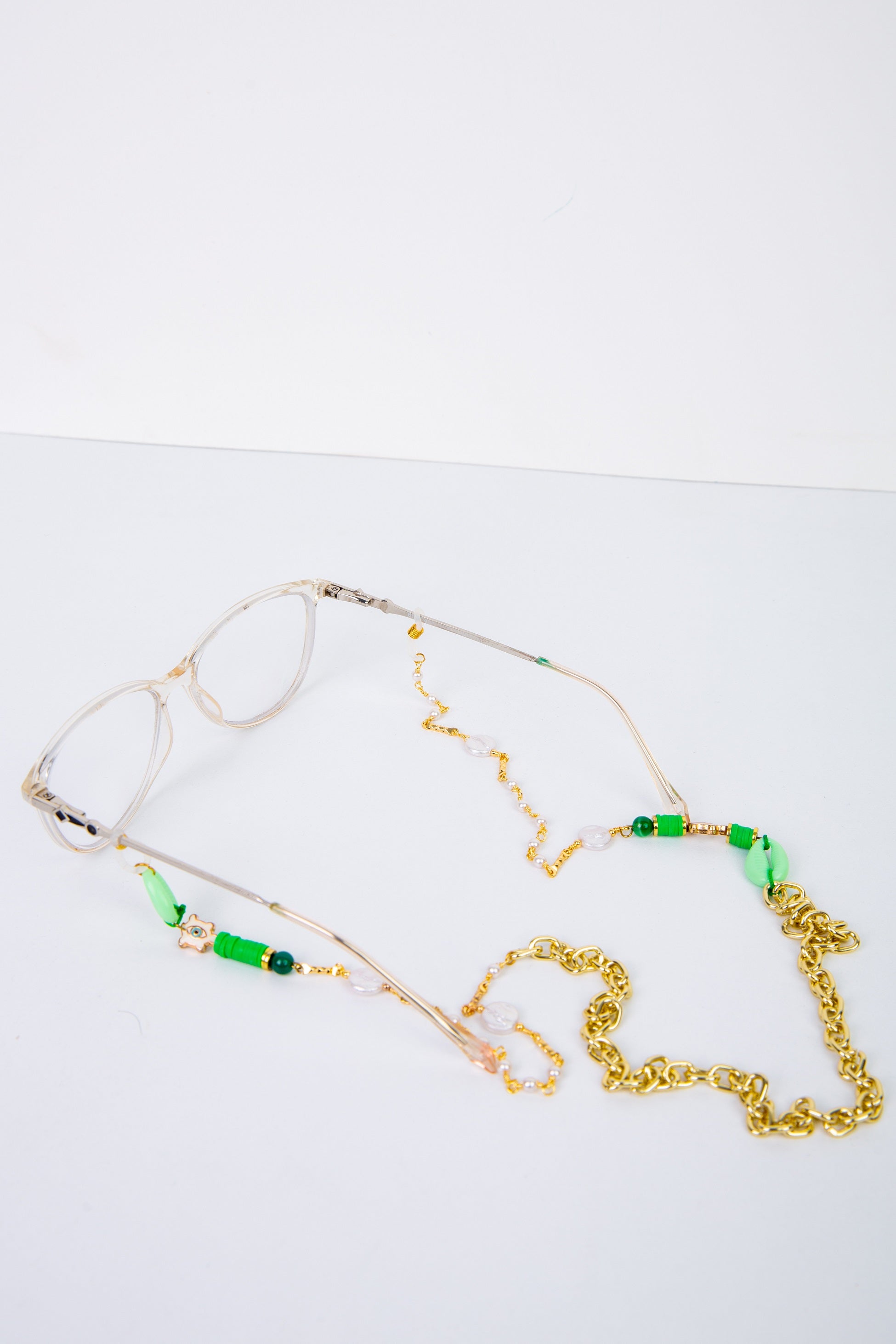 Stars Glasses chain in green