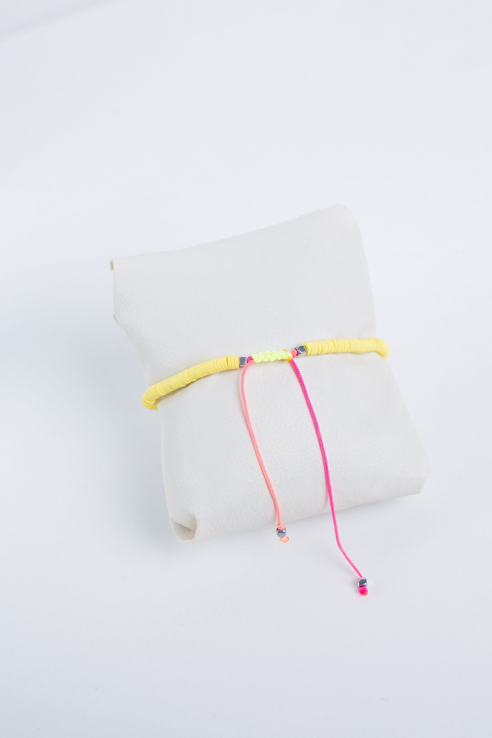 Daisy Ankelet 3 sections in  yellow +light purple