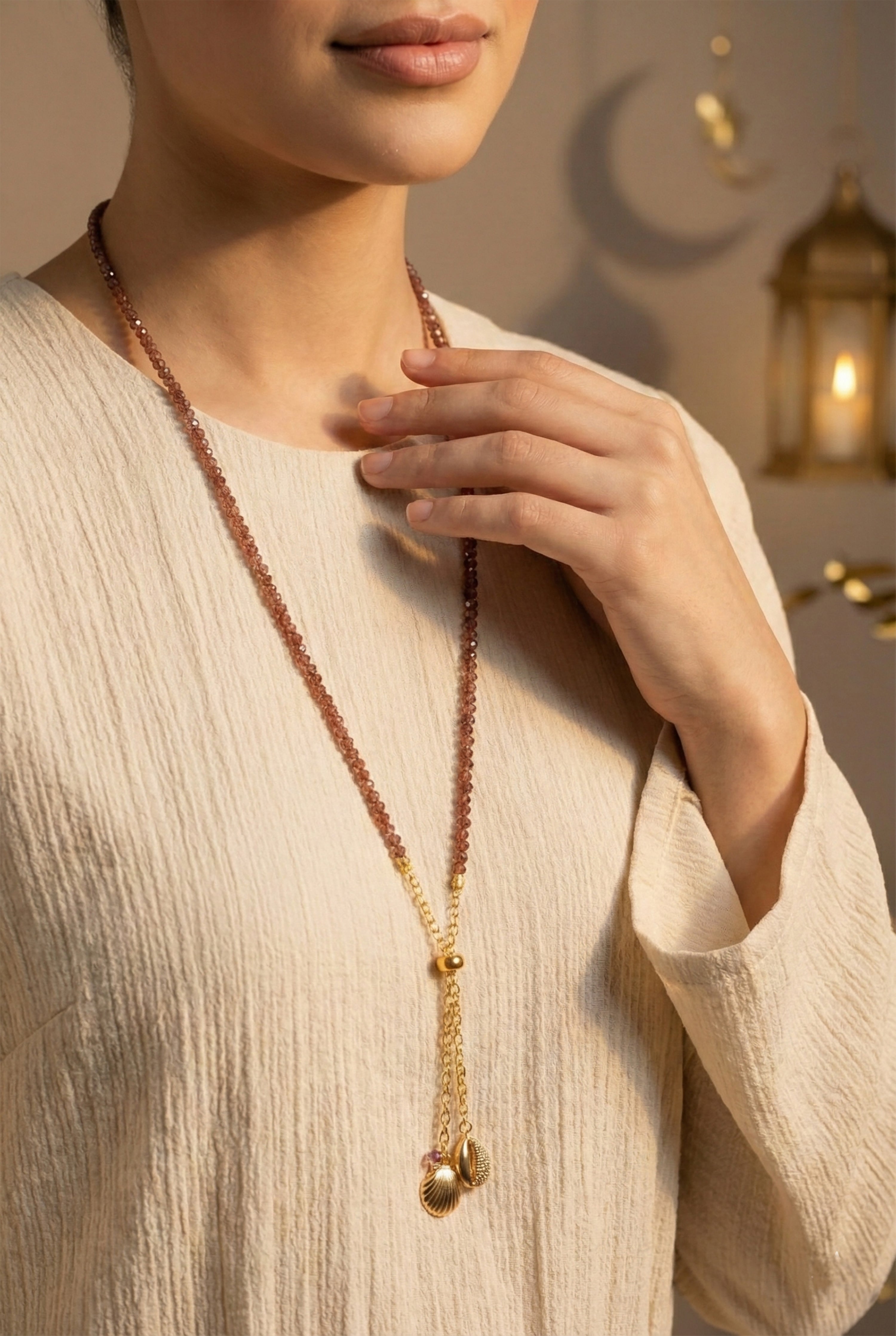 Bareeq Necklace in Brown